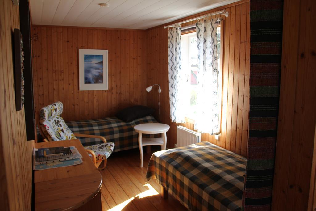 Ramsviks Overgard Hostel Hunnebostrand Room photo